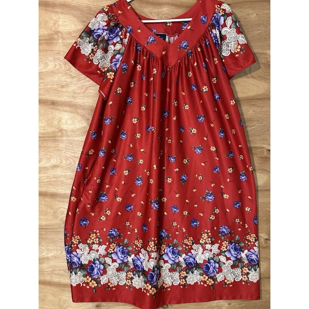 Granada Large Red  Floral Dress Robe Gown Loungewear Pocket Pullover Pajamas